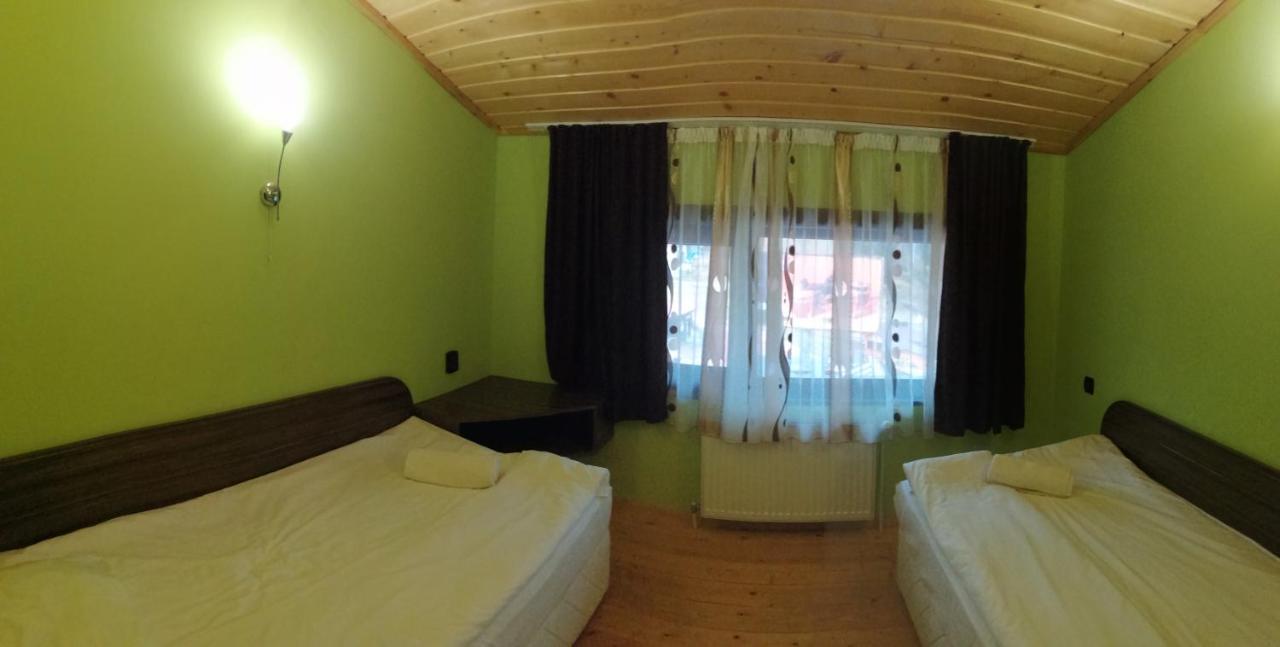 Apartments Black Horse Παμπόροβο Εξωτερικό φωτογραφία