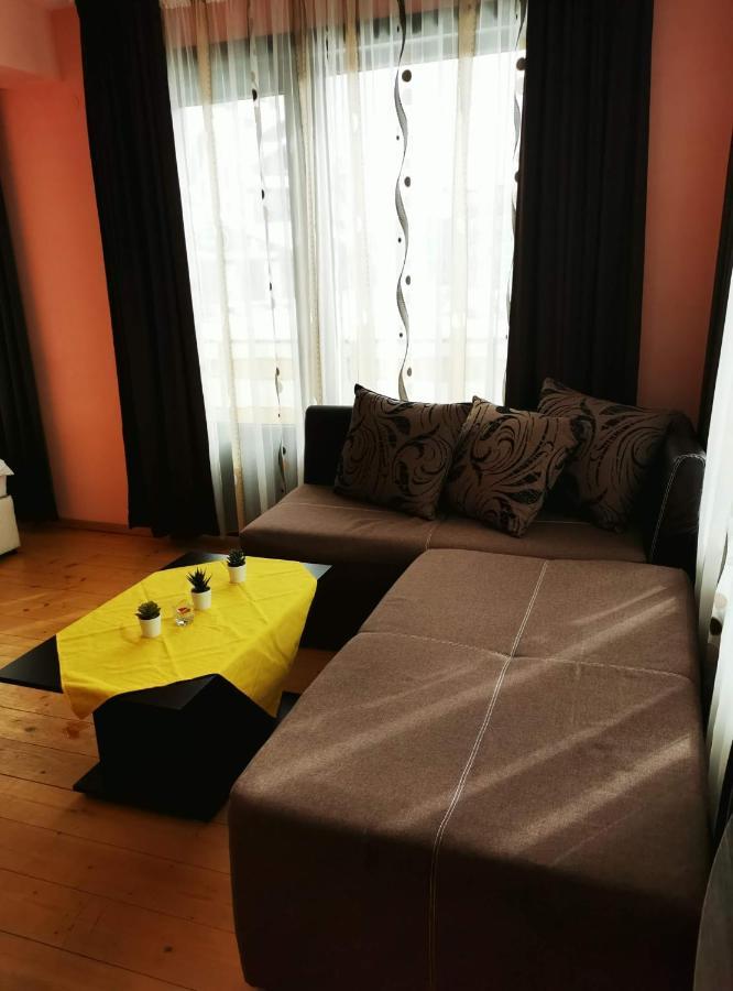 Apartments Black Horse Παμπόροβο Εξωτερικό φωτογραφία