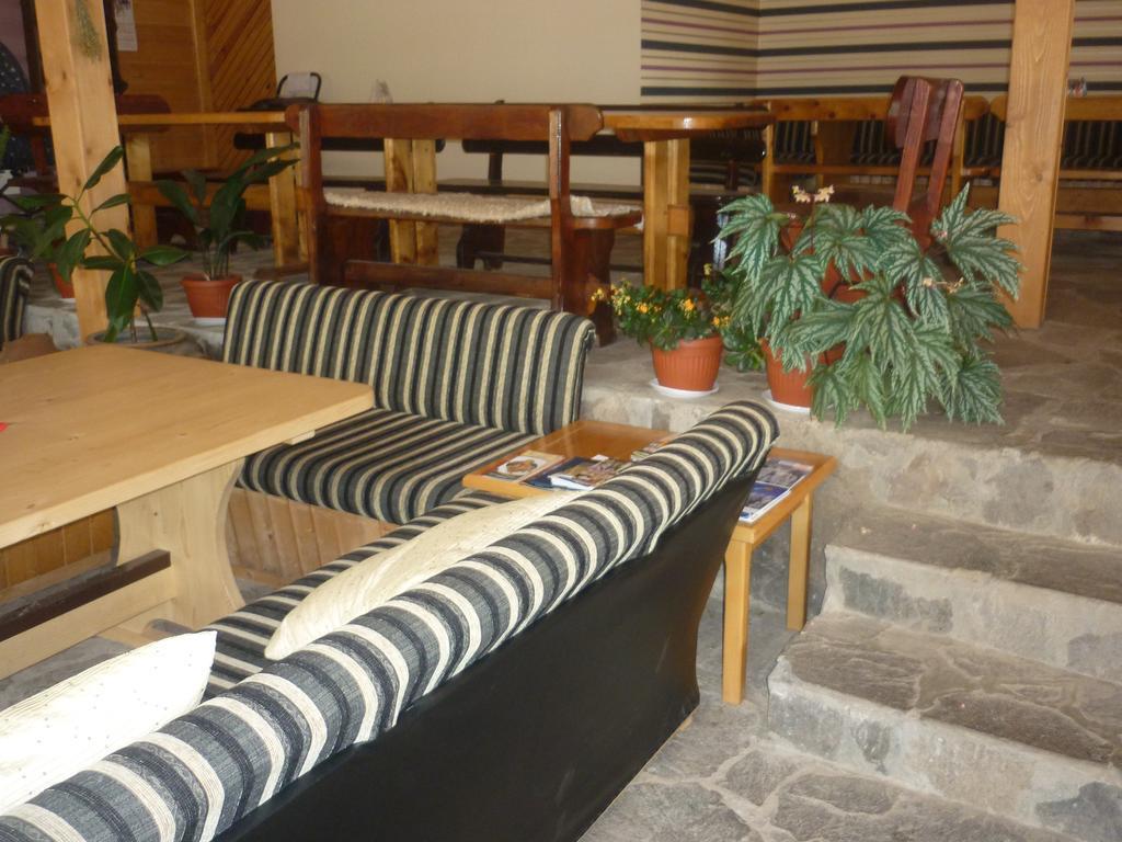 Apartments Black Horse Παμπόροβο Εξωτερικό φωτογραφία