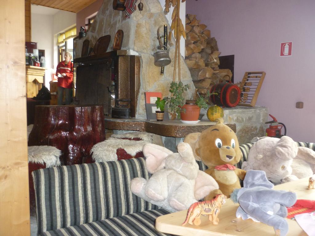 Apartments Black Horse Παμπόροβο Εξωτερικό φωτογραφία